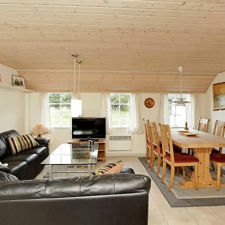 Two-bedroom Holiday In Blavand 28 Holiday home