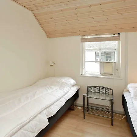 Two-bedroom Holiday In Blavand 28 Ho